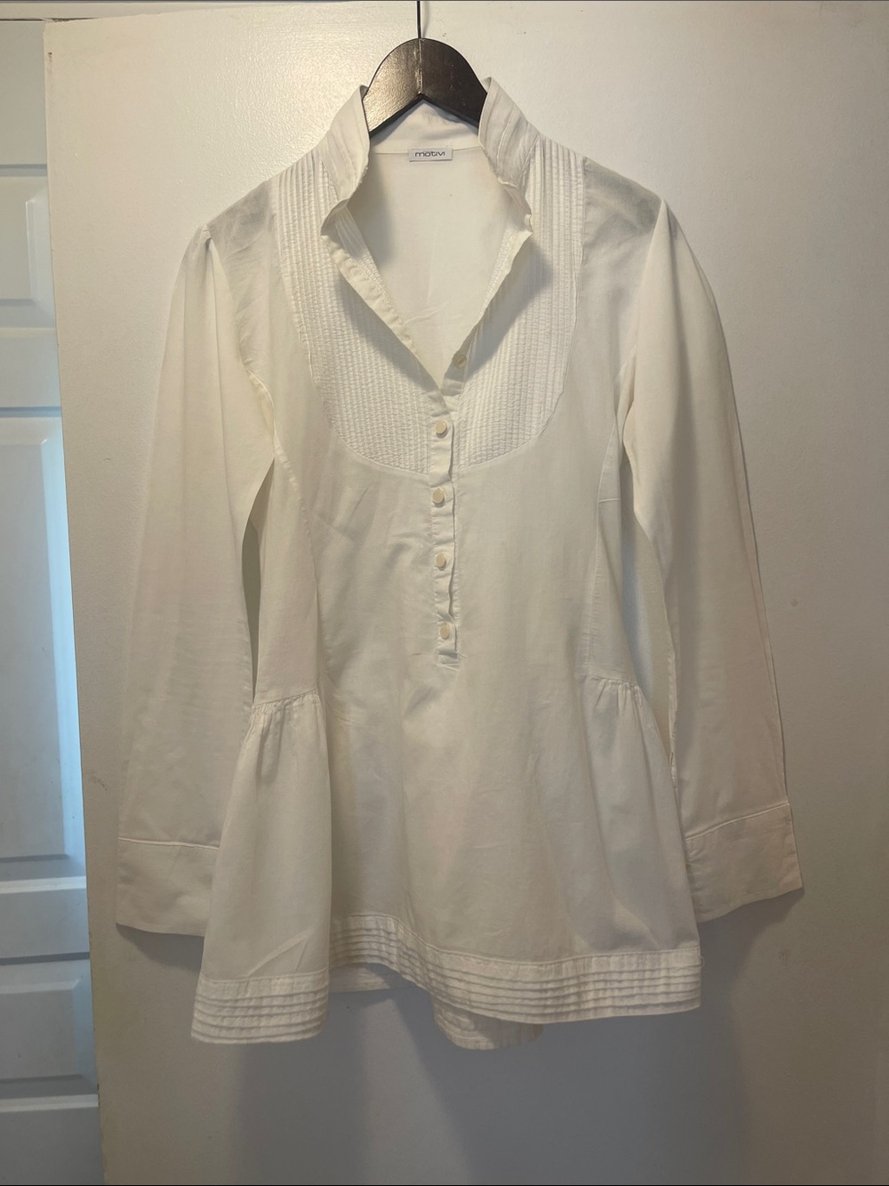 Motivi White Long-Sleeve Pintuck Tunic
